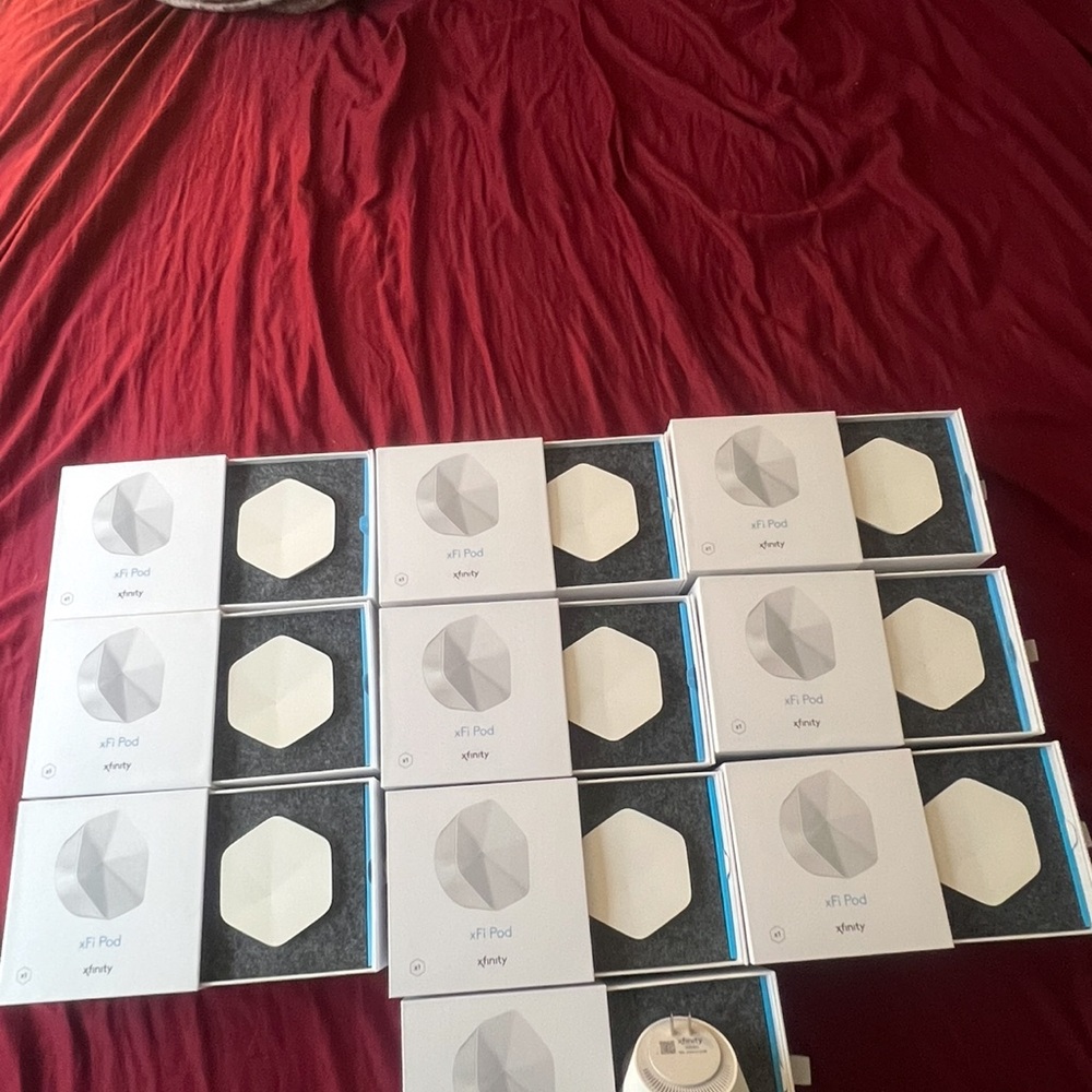 8 Xfinity XFI Pods WiFi Boosters Generation 2 Double Port Brand New Never Used!!
